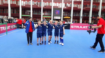 Nederlands kampioen straatvoetbal 1